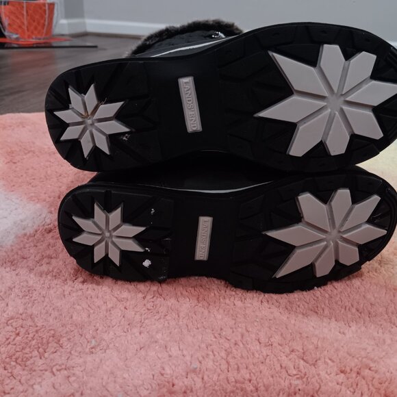 Kids Lands' End Winter Boots / Black / Size 4 / Excellent condition! - Picture 5 of 5